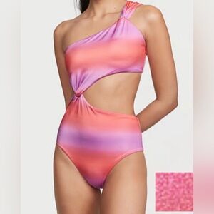 VICTORIA'S SECRET Twist Monokini One-Piece Swimsuit